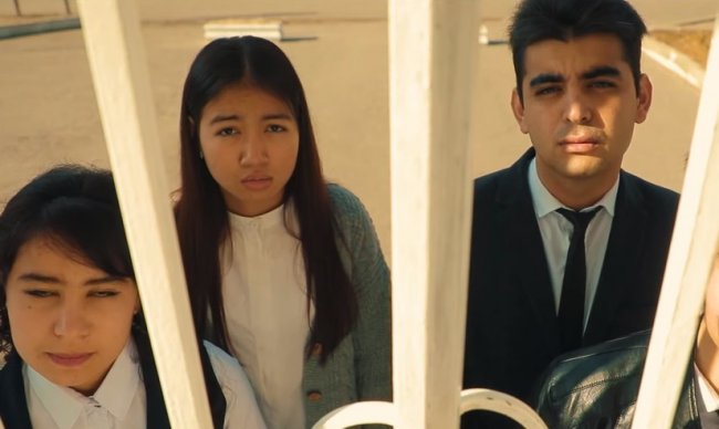 Видео: В Узбекистане сняли короткометражный фильм о проблемах студентов