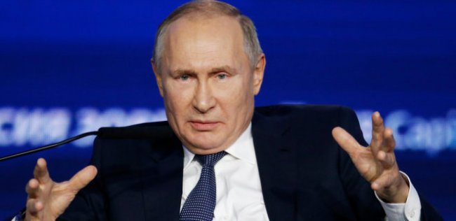 «Мы кредиты-то погасили за всех, а активы за рубежом не получили», — Путин о долгах СССР