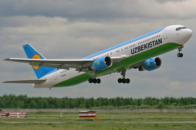 Узбекистан приостановил авиасообщение с Афганистаном, Ираном и Италией