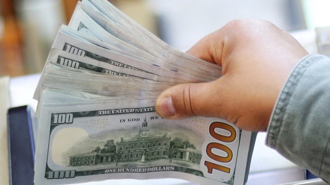 В Узбекистане курс доллара снижается пятую неделю подряд