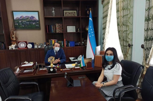 Певица Муниса Ризаева оштрафована за хождение без медицинской маски