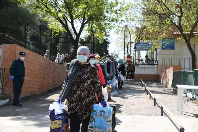 В Минздраве сообщили о проведении ротации группы медиков, борющихся с коронавирусом