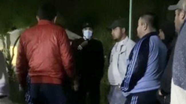 Семерых граждан арестовали на 15 суток за дебош на карантине в Ташкентской области