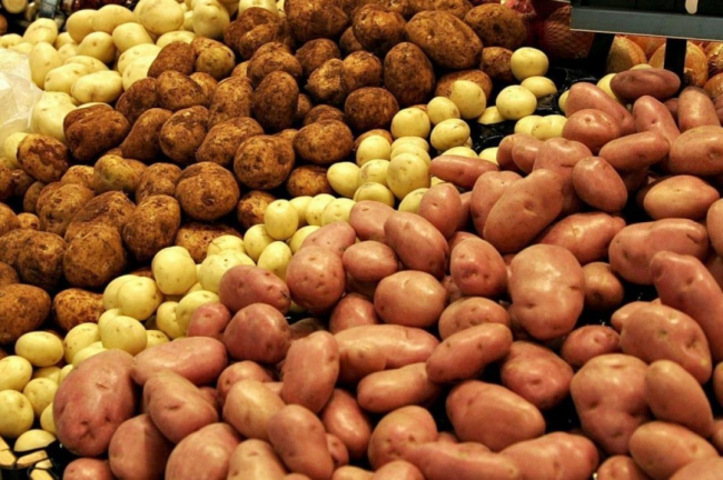 В ГУВД прокомментировали информацию об огромных очередях за картофелем