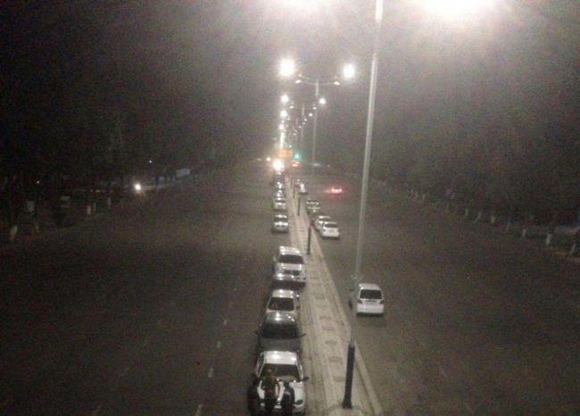 Видео: В Ташкенте ожидается сильный ветер, который может привести к перебоям электричества и падению деревьев