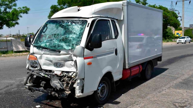 В Ташкенте произошло смертельное ДТП с участием автомобилей Газель и Hyundai Porter
