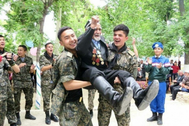 Власти Узбекистана запретили проводить массовые мероприятии на 9 мая