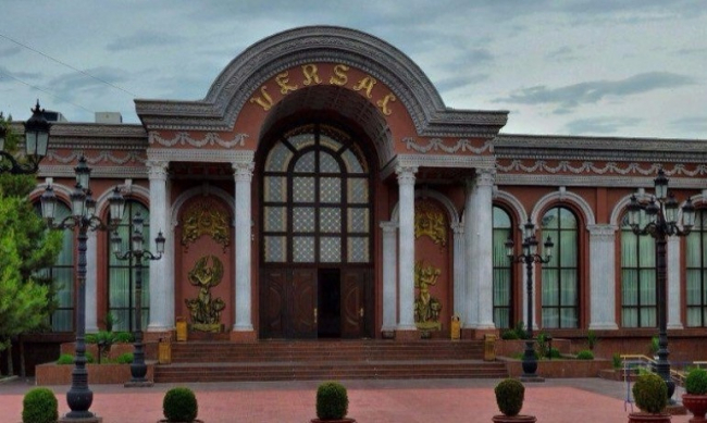 В Ташкенте выставили на продажу ресторан «Versal»