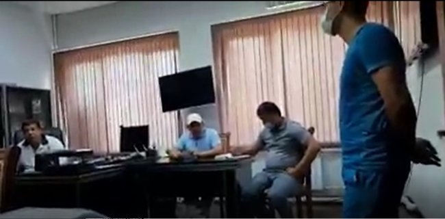 Глава управления агентства санитарно-эпидемиологического благополучия Ташкентской области обматерил своих сотрудников
