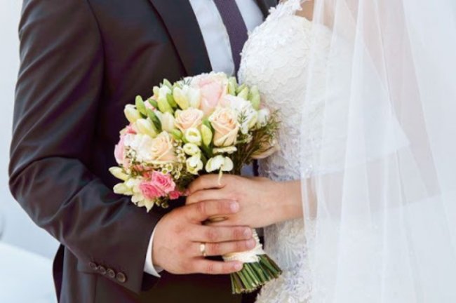 В Юнусабадском районе на свадьбе коронавирусом заразились невеста и еще 12 гостей