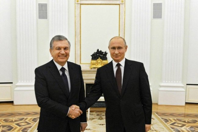 Президент Узбекистана высказался об изменении конституции РФ