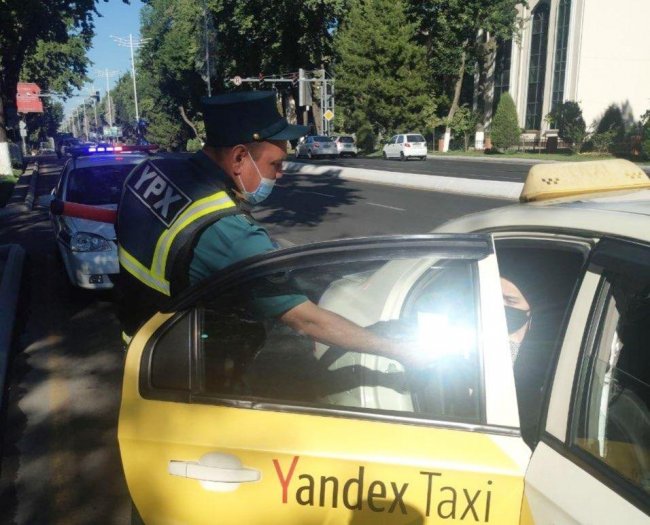 В Ташкенте начали бесплатно раздавать медицинские маски