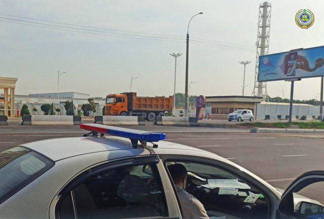 В Ташкенте мотоциклист погиб в ДТП с грузовиком