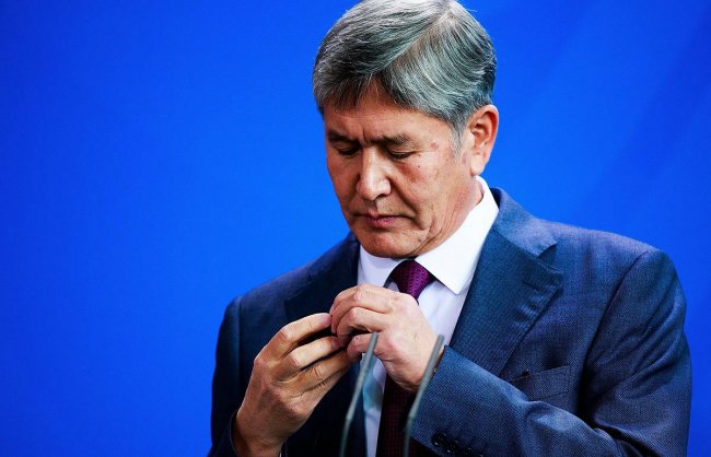 У экс-президента Кыргызстана диагностирована пневмония