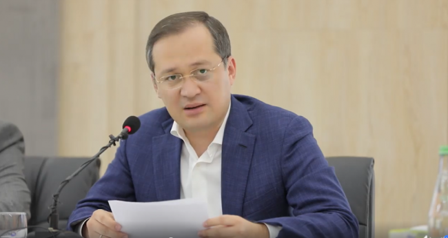 Комил Алламжонов рассказал о том, как боролся против коронавируса