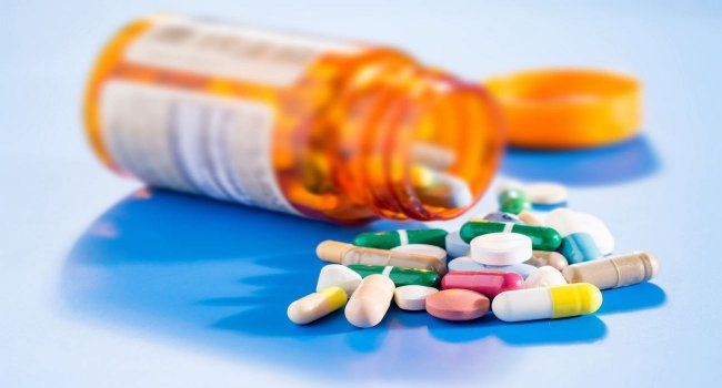 Куда можно обратиться, если цены на лекарства в аптеках искусственно завышены?