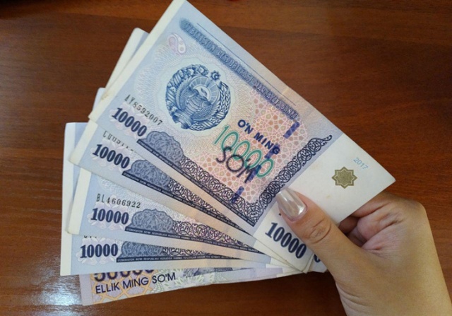 Стало известно, что будет со студентами, которые не могут оплатить контракт