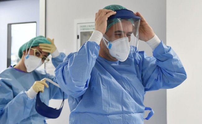 В Узбекистане выявлены новые пациенты с коронавирусной инфекцией