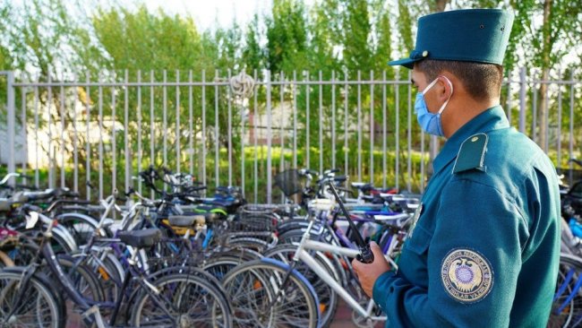 В Фергане правоохранители отправляют велосипеды граждан на штрафстоянку