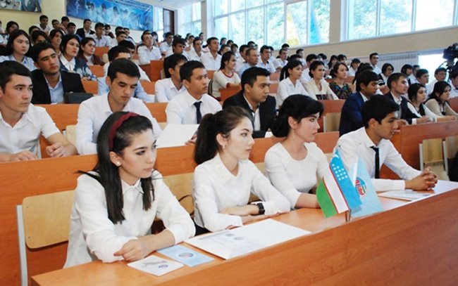 Стало известно, когда возобновится традиционная форма обучения в вузах Узбекистана