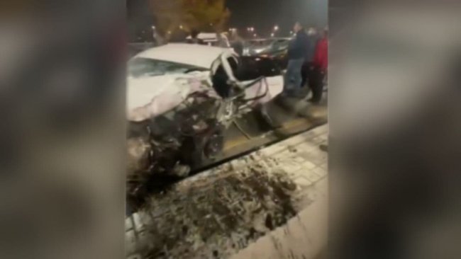 Видео: В Ташкенте водитель Lacceti вылетел на встречную полосу и разбился