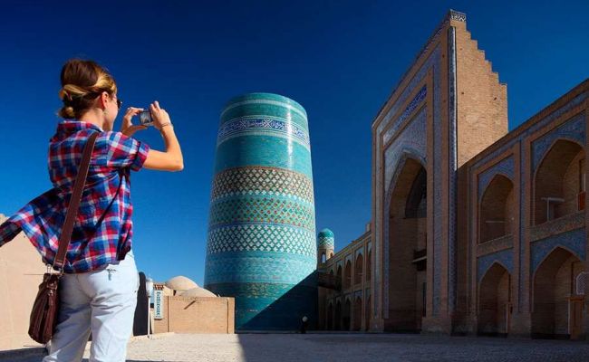 Узбекистан и Казахстан расширяют сотрудничество в сфере туризма