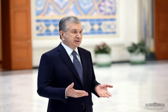 Шавкат Мирзиёев дал указание хокиму Ташкента решить проблемы с пробками на дорогах