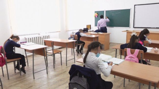 Стало известно, когда школы в трех районах Ташкента вернутся к традиционной форме обучения