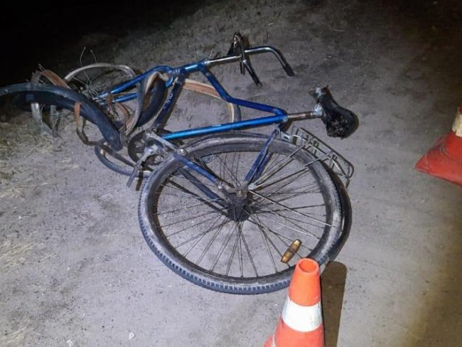 Водитель из Наманганской области сбил  велосипедиста и скрылся с места происшествия