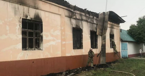Видео: В одном из домов Ташкентской области произошёл пожар