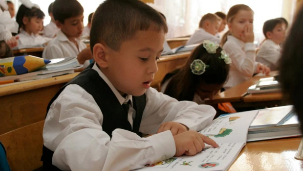 Замминистра народного образования прокомментировал то, что узбекский язык в русских классах будут преподавать как иностранный