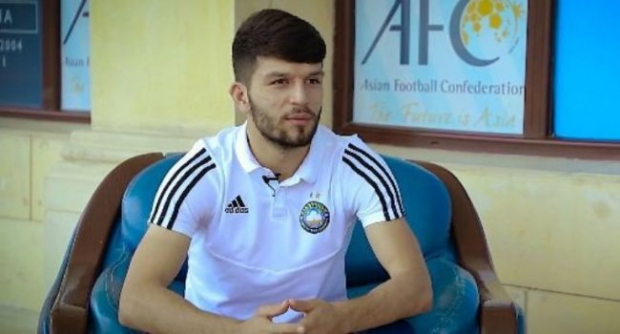 Видео: Пользователи высмеяли игрока сборной Узбекистана Джалолиддина Машарипова
