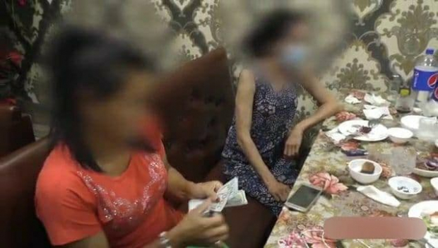 Видео: В Самаркандской области задержали женщину, которая пыталась продать девушку в Таиланд