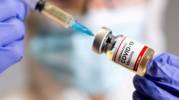 Госсекретарь при МИД Франции призвал ЕС не признавать вакцины из России и Китая