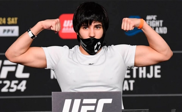 Первую узбекскую спортсменку в UFC наказали за допинг