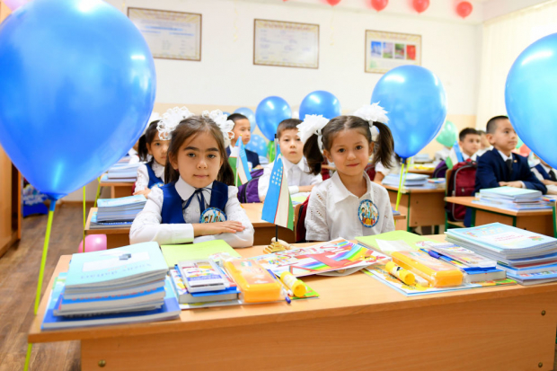 Стало известно, сколько детей приняли в первый класс в Узбекистане