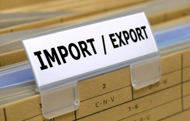 В Узбекистане рассказали о доле экспорта и импорта за последние 8 месяцев