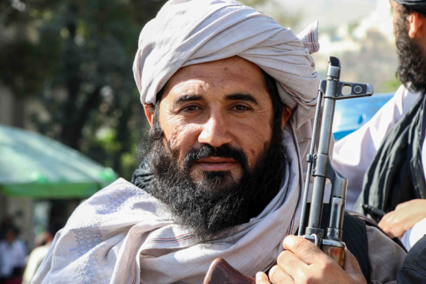 В Афганистане запретили мужчинам бриться