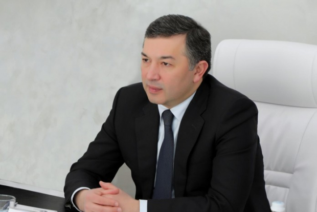 Бехзод Мусаев аннулировал все дисциплинарные наказания экс-министра здравоохранения