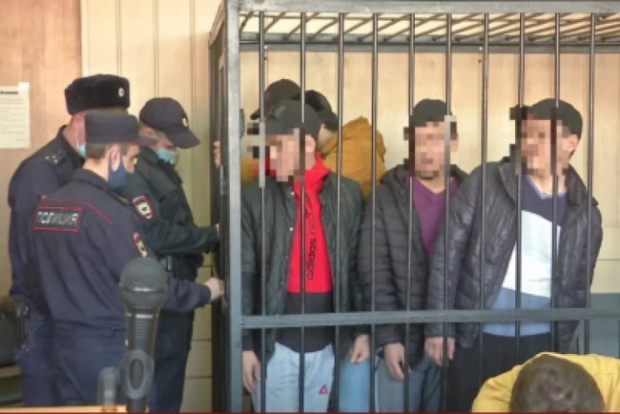 В России суд вынес решение по делу узбекистанцев, напавших на китайцев