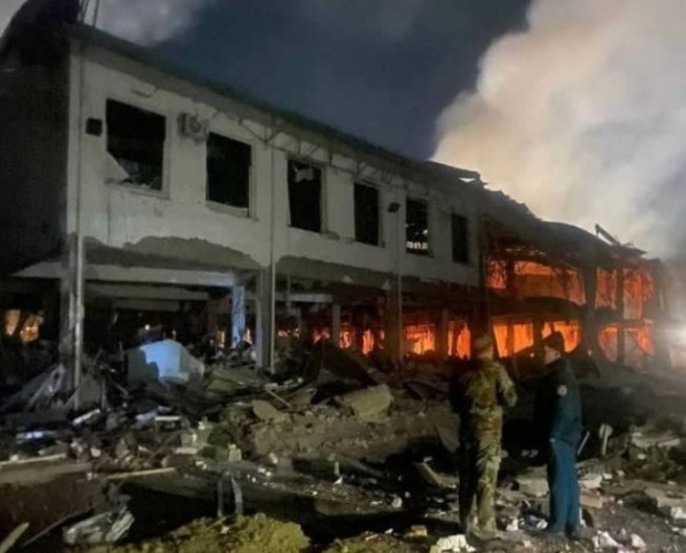 В Сурхандарьинской области в торговом центре произошел взрыв, 9 человек пострадали