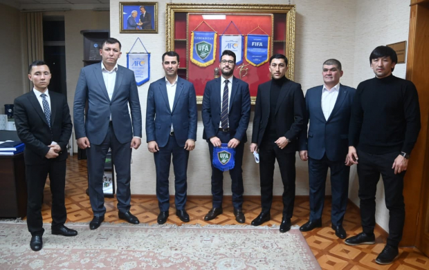 В Узбекистане планируют открыть академию ФК Ромы
