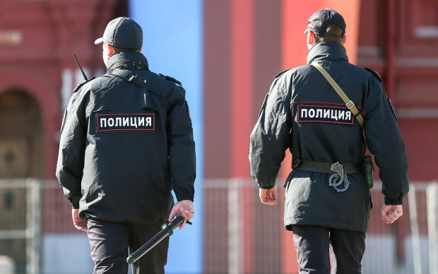 Полиция Москвы расследует информацию о взрывном устройстве в посольстве Узбекистана