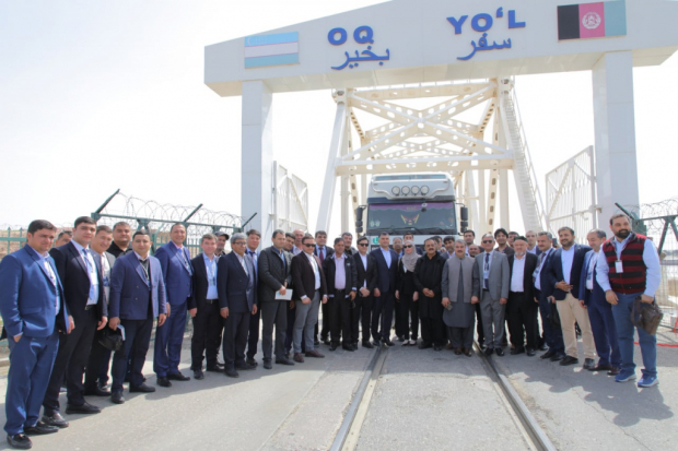В Узбекистане началось строительство Трансафганской железной дороги