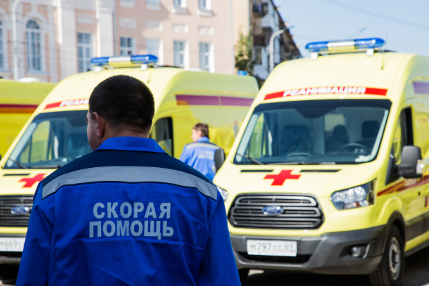 Пьяный узбекистанец избил медиков скорой помощи в Санкт-Петербурге
