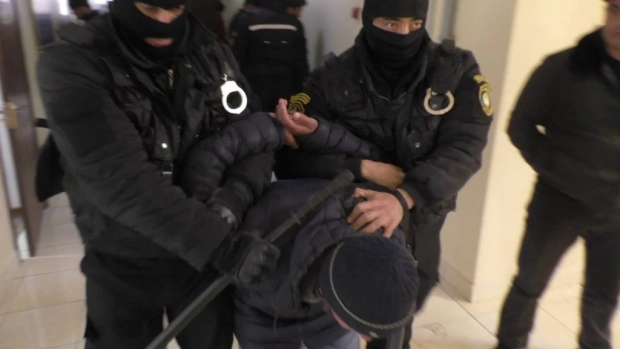 В Самаркандской области задержали членов банды, которые вымогали деньги у водителей