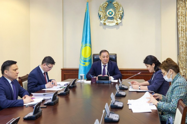 Казахстан с 11 апреля отменяет ограничения на пересечение границы с Узбекистаном