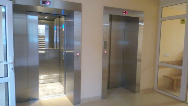 В семейной поликлинике Юнусабадского района были установлены некачественные лифты