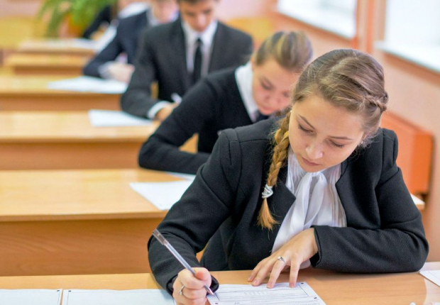 В Узбекистане отменили школьные экзамены для учащихся некоторых классов