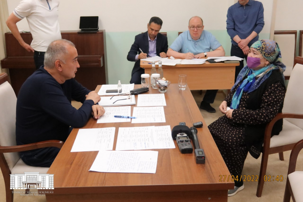 Жахонгир Артыкхожаев продолжил ночные приёмы граждан в Ташкенте
